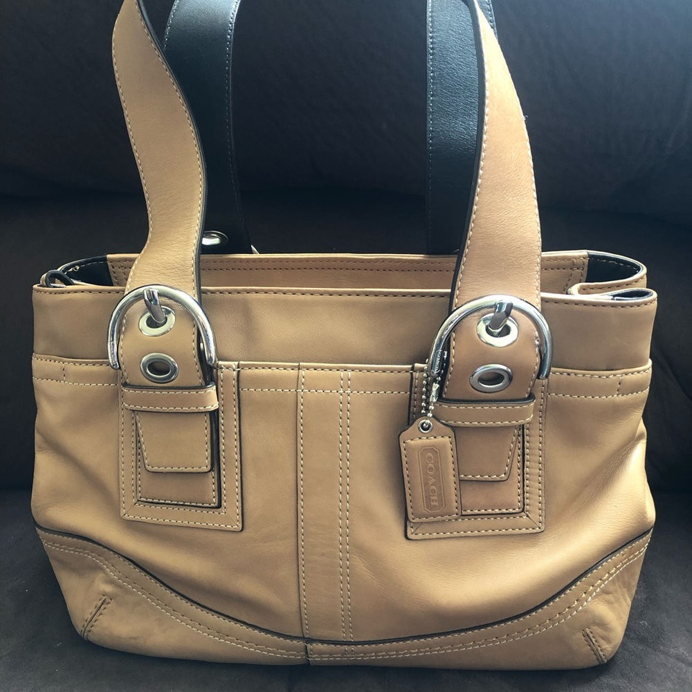 COACH Handbag - Tan Leather